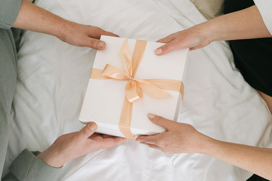 anniversary song gift review - Melovio
